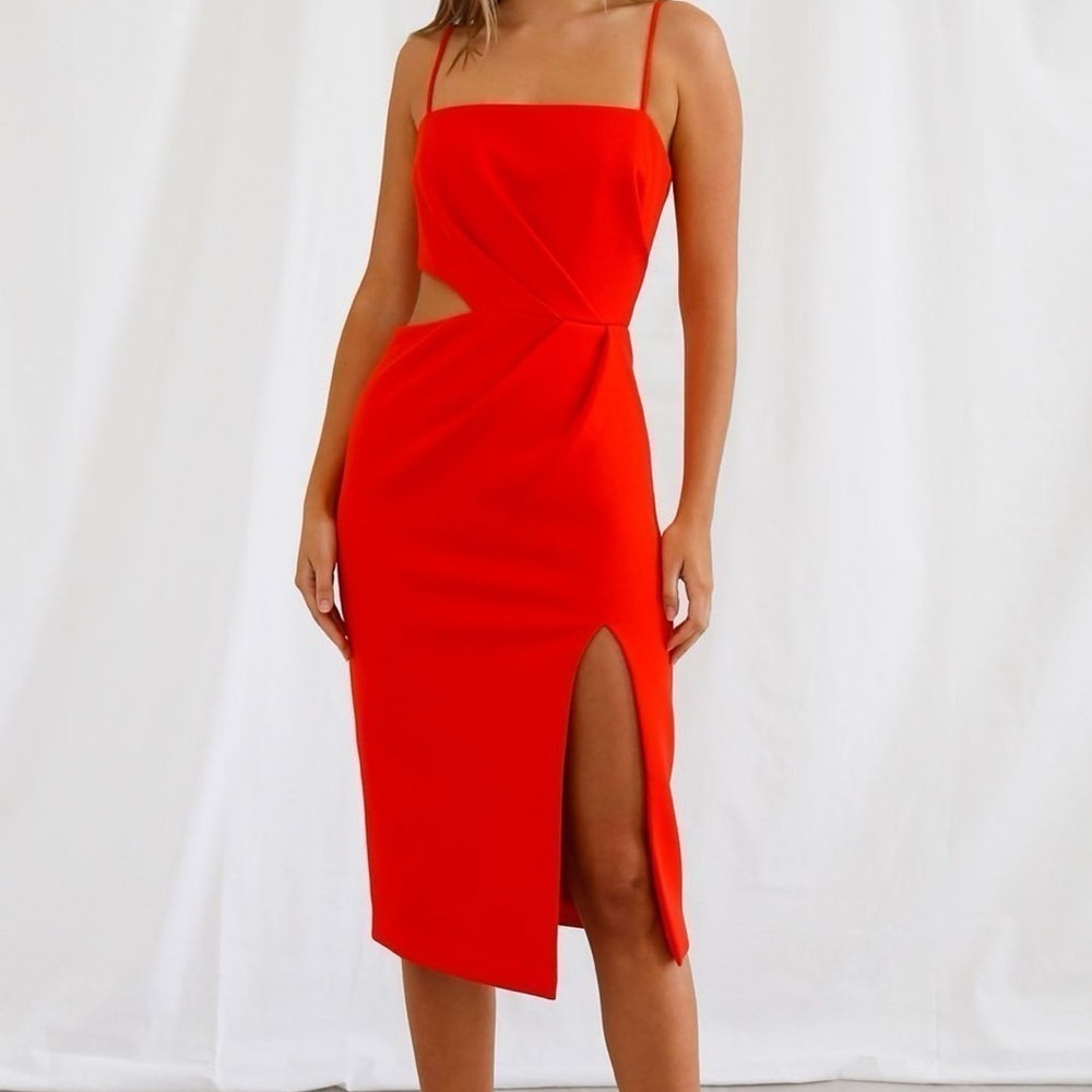 San Sloane Perrey Cut out Midi Dress in Vibrant Orange NWT